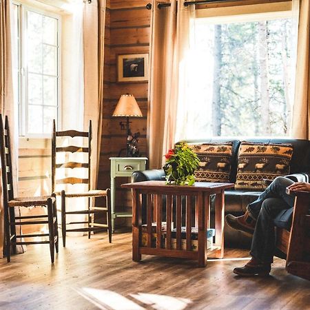 Denali Wild Stay - Moose Cabin, Free Wifi, 2 Private Bedrooms, Sleep 6 Хийли Екстериор снимка