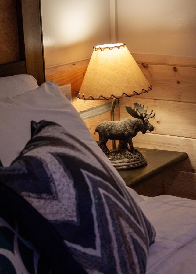 Denali Wild Stay - Moose Cabin, Free Wifi, 2 Private Bedrooms, Sleep 6 Хийли Екстериор снимка